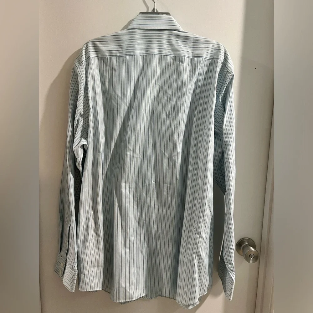 Banana Republic Men's Non Iron Slim Fit Shirt, size XL, new!